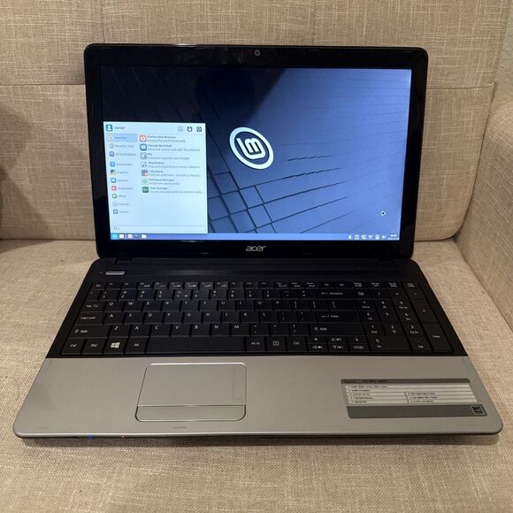 Acer Aspire E1-531 Intel 1000M 4GB 120GB SSD Linux Mint XFCE – Good Battery - Picture 2 of 15